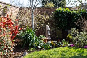 Photo 35- click for photo gallery